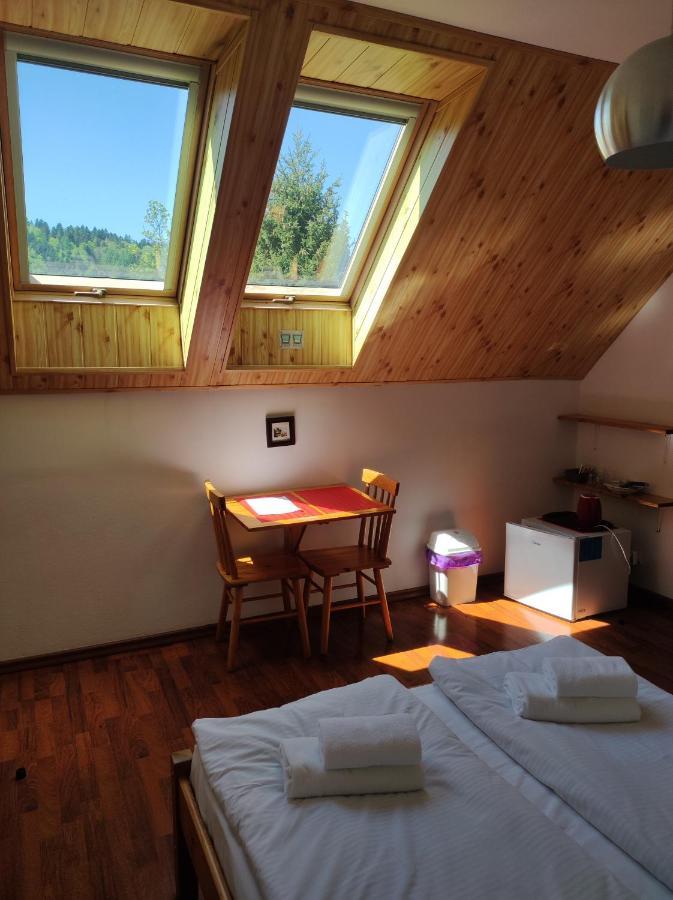 Rezydencja Bukowy Dwór Czarna  Exterior foto