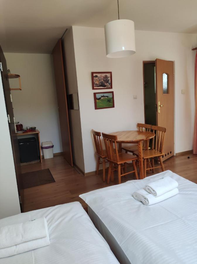 Rezydencja Bukowy Dwór Czarna  Exterior foto
