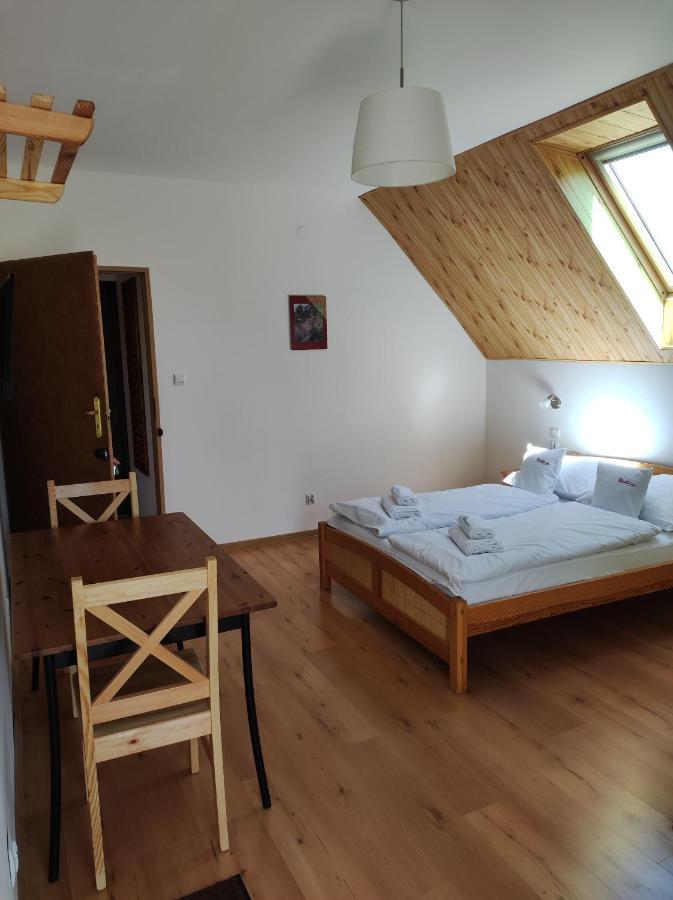 Rezydencja Bukowy Dwór Czarna  Exterior foto