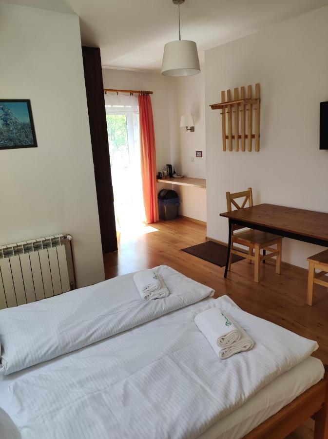 Rezydencja Bukowy Dwór Czarna  Exterior foto