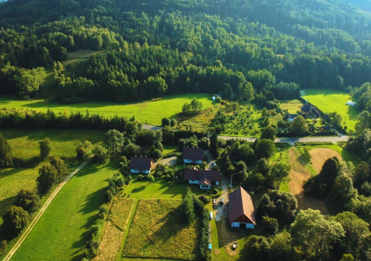 Rezydencja Bukowy Dwór Czarna  Exterior foto